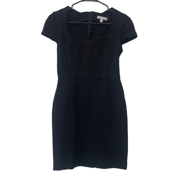 Banana Republic Dresses & Skirts - Banana Republic Little Black Sheath Dress size 8